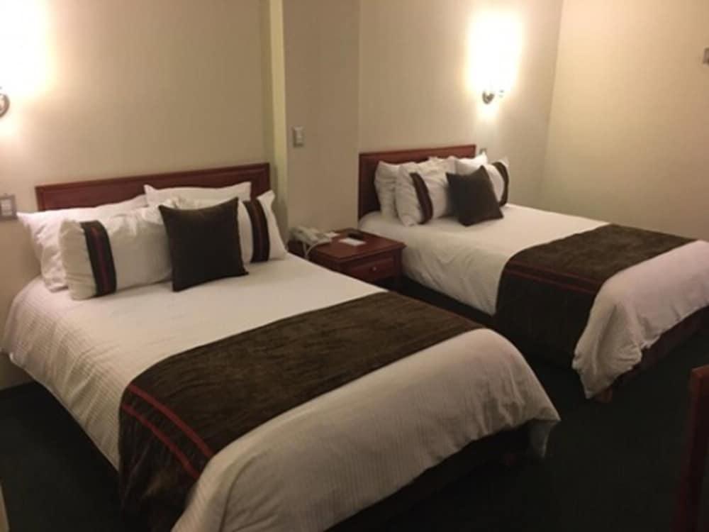 Hotel Mision León Zewnętrze zdjęcie