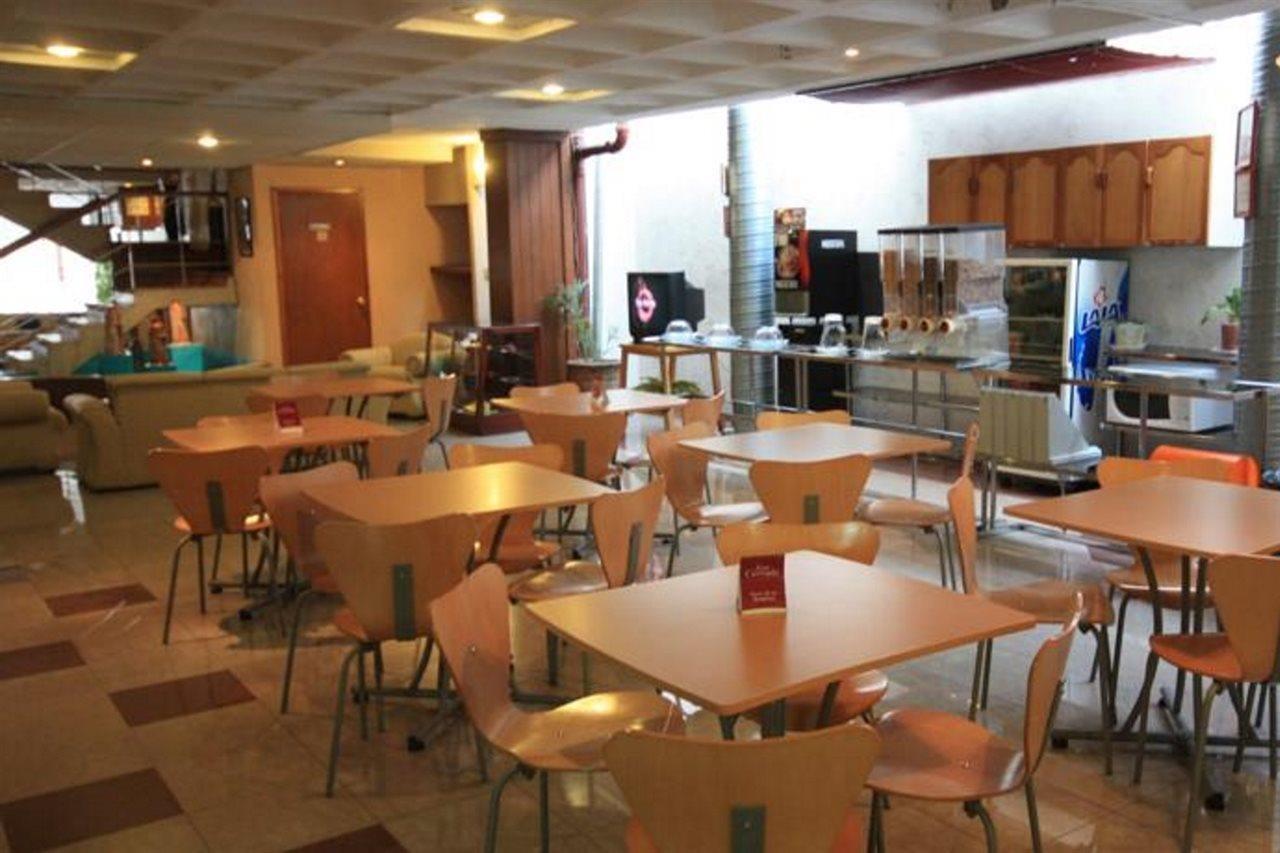 Hotel Mision León Zewnętrze zdjęcie