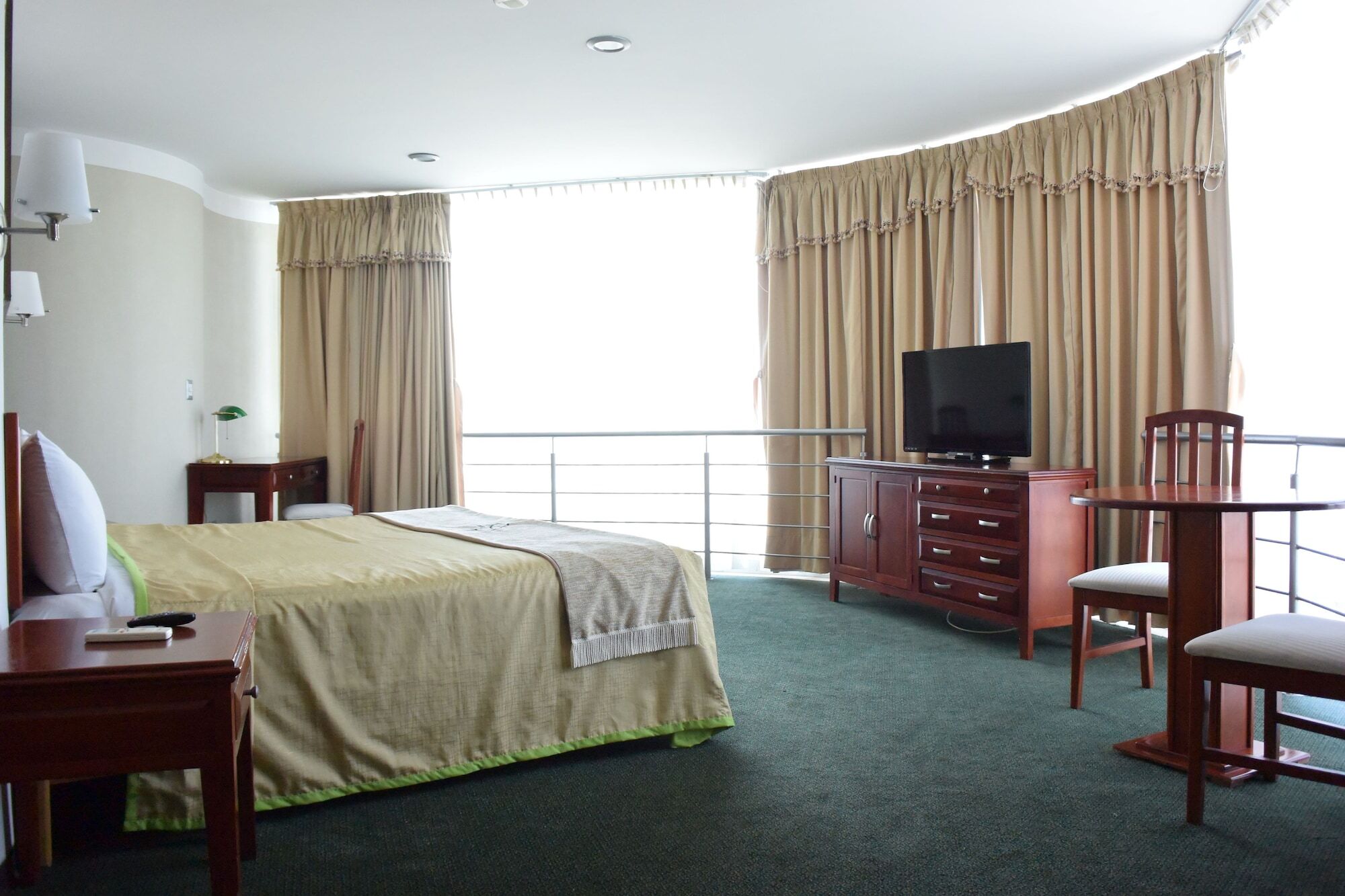 Hotel Mision León Zewnętrze zdjęcie